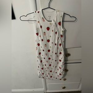 Kyte Baby Sleep Sack in Strawberry Size Medium 1.0 Tog.